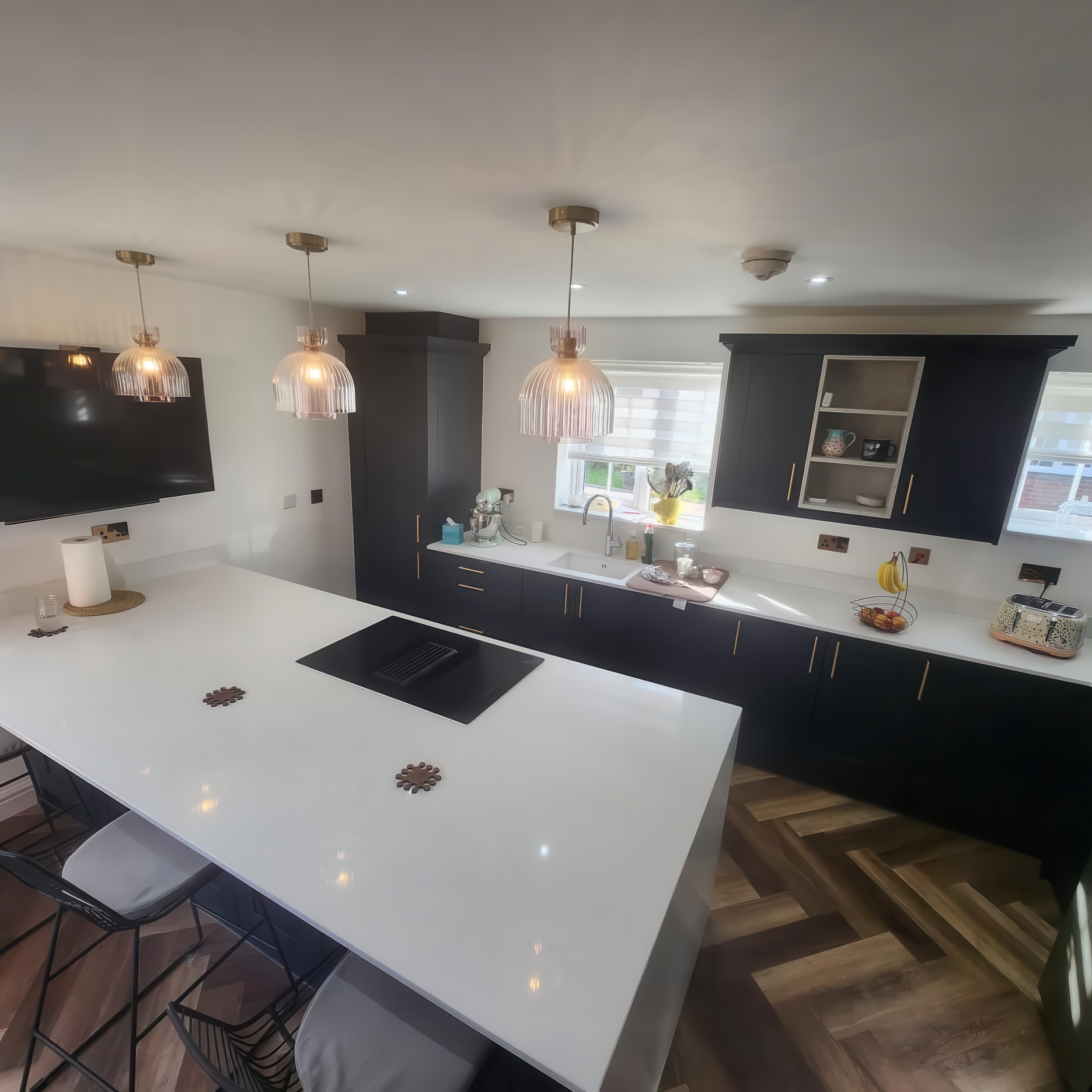 Contemporary kitchen